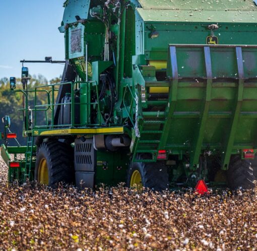 découvrez le monde passionnant de l'agritech, où la technologie et l'agriculture se rencontrent pour optimiser les récoltes, améliorer la durabilité et révolutionner la production alimentaire. explorez les innovations qui transforment le secteur agricole et favorisent une agriculture plus intelligente et respectueuse de l'environnement.